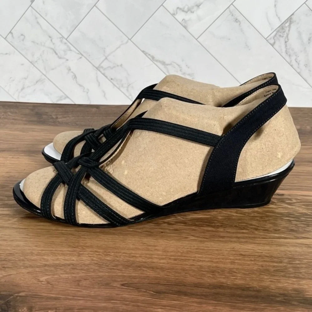 9W 9 WIDE WIDTH Lifestride Womens Yaya Dark Navy Blue‎ Low Wedges Sandals Shoes